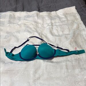PINK Victoria's Secret Teal and Navy Bra